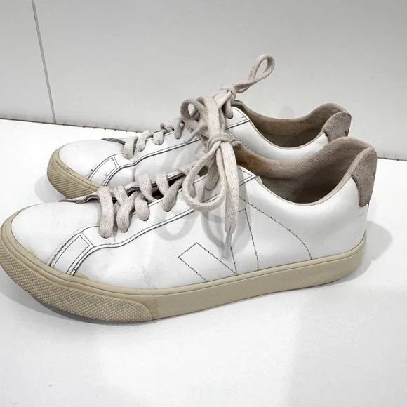 Veja women’s white Esplar leather sneakers size 5 - Picture 3 of 7